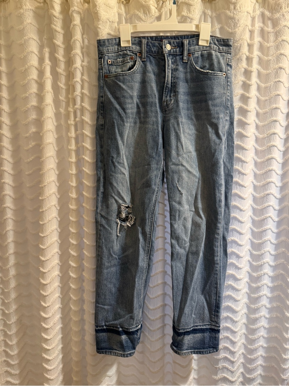 Classic Mid-Blue Women's Straight Jeans